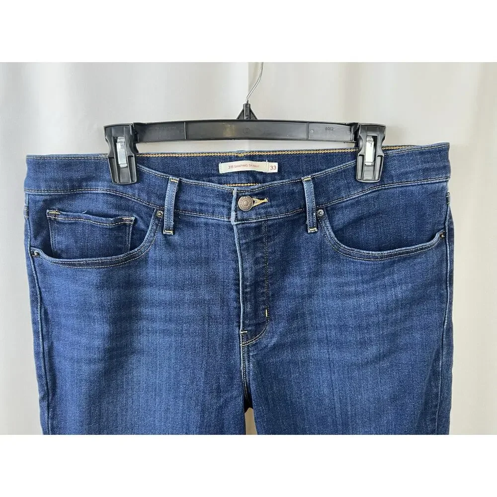 Levis levi 311