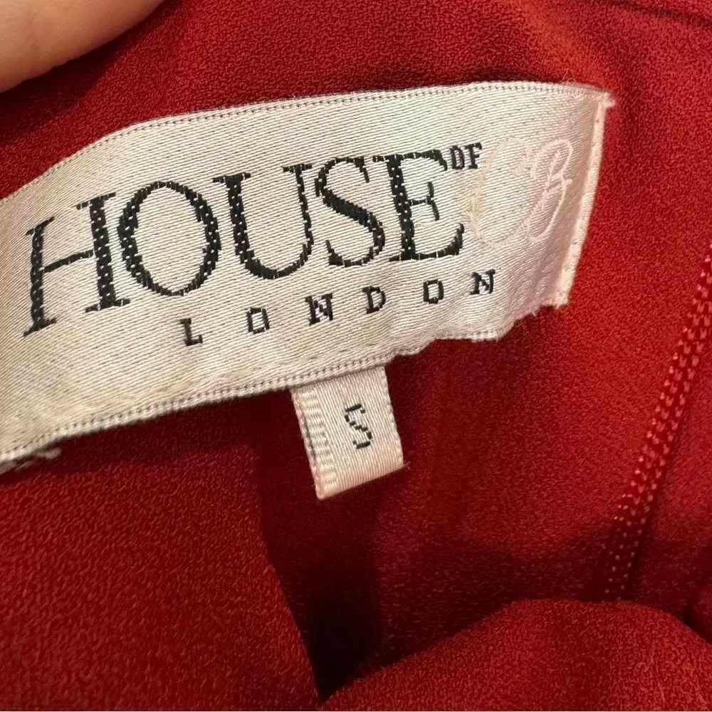House of CB excellent missing