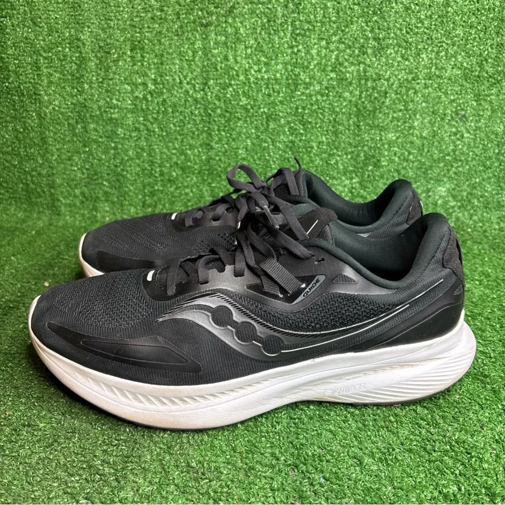 Saucony Guide 15 Men's US Size 12 Shoes Black White S20684-12‎