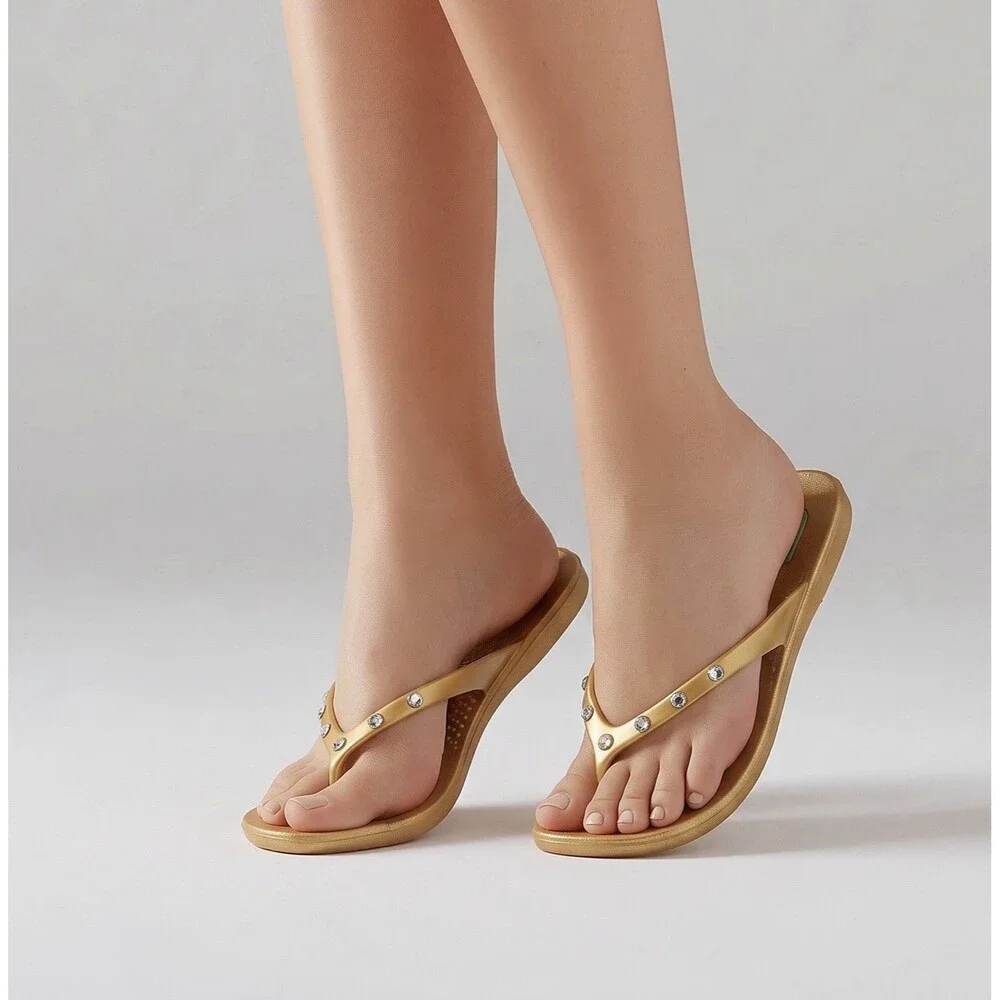 Okal Sandals Gold Metallic size ML (7) Women’s