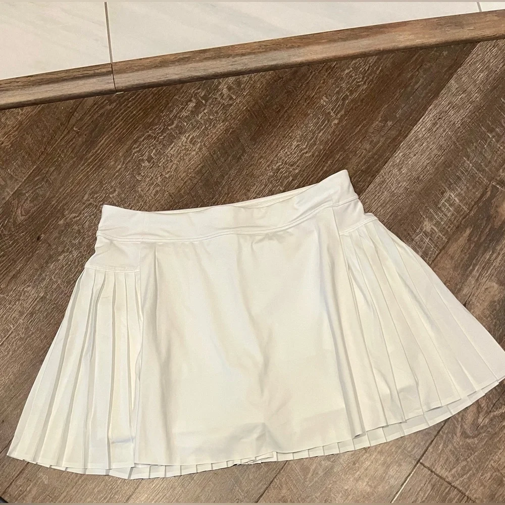 Athleta tennis skort