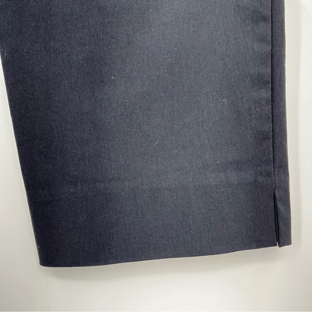 Avenue Montaigne 8 Brigitte pants pull on black capri cropped style slacks