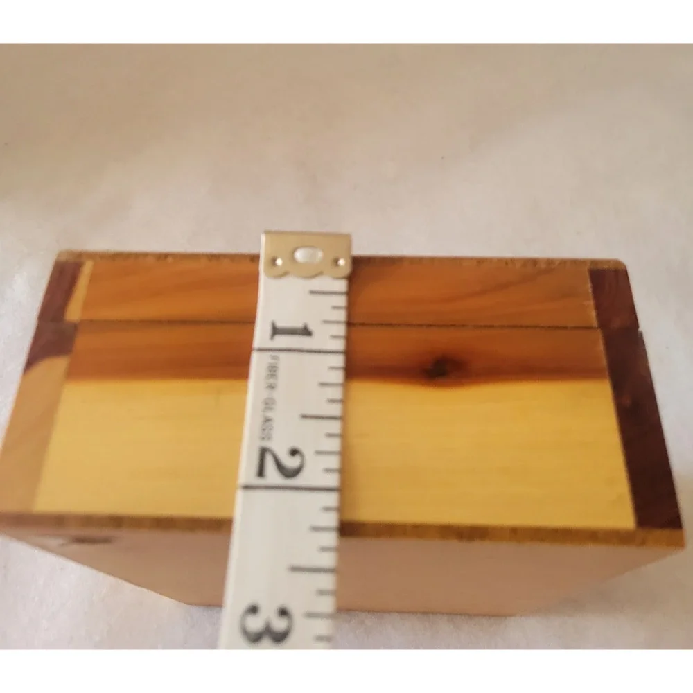 Unbranded vtg wood