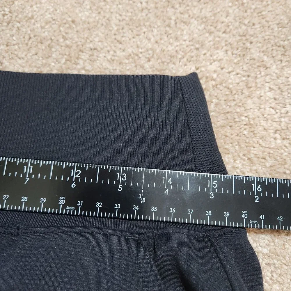 Athleta tapered solid