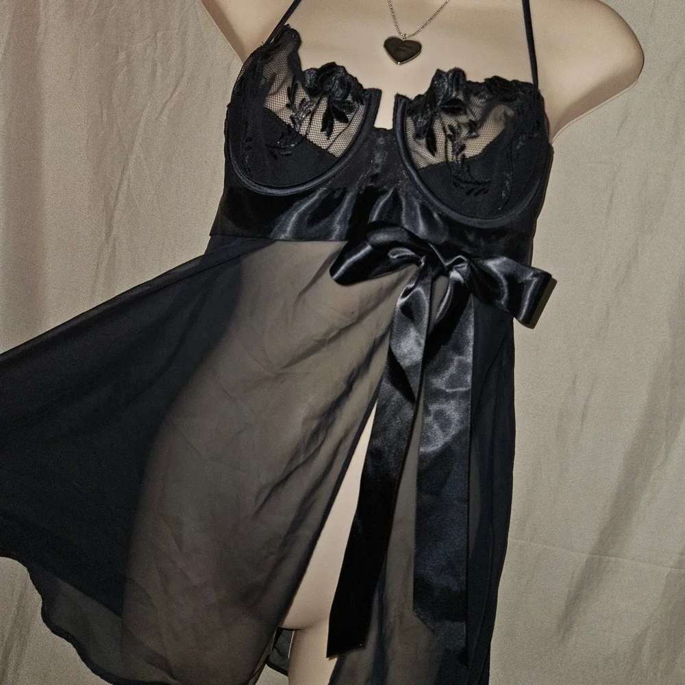 Victorias Secret elegant babydoll