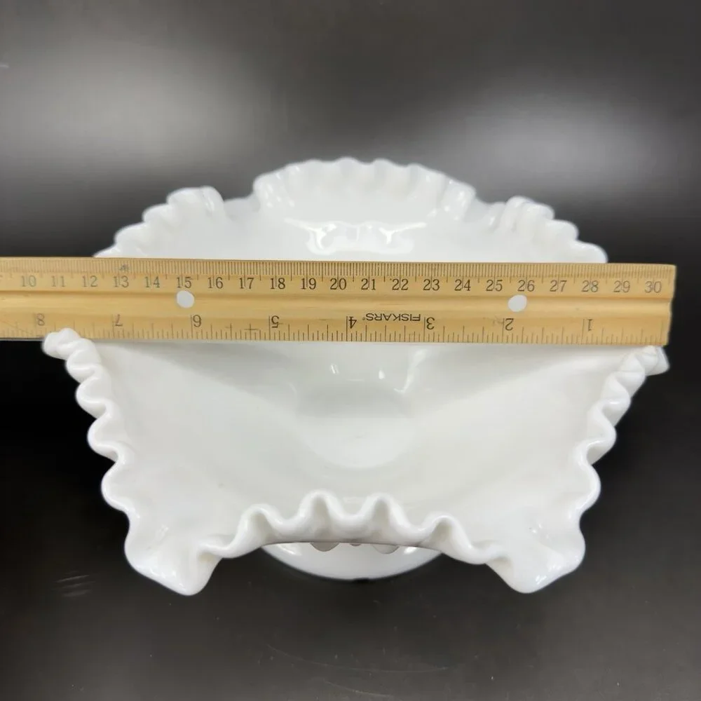 Fenton hobnail milk