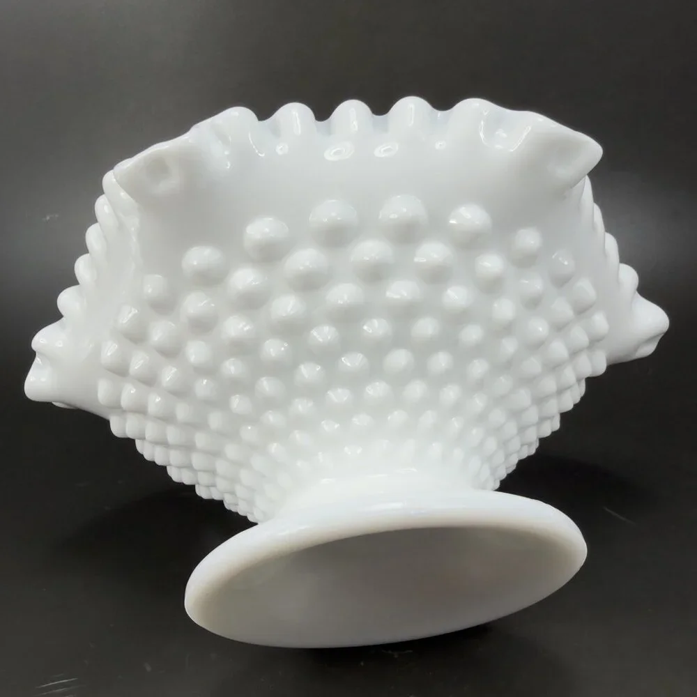 Fenton hobnail milk