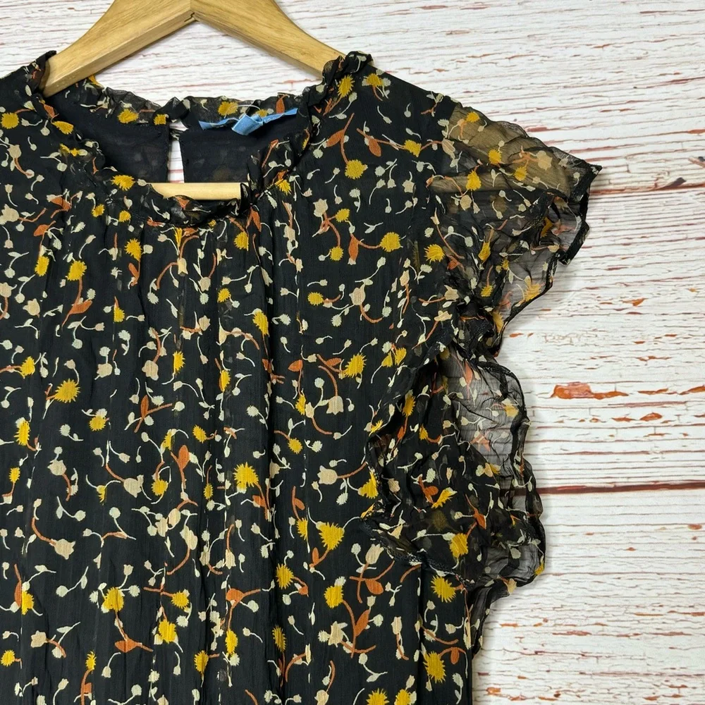 Draper James scattered sleeves yellow