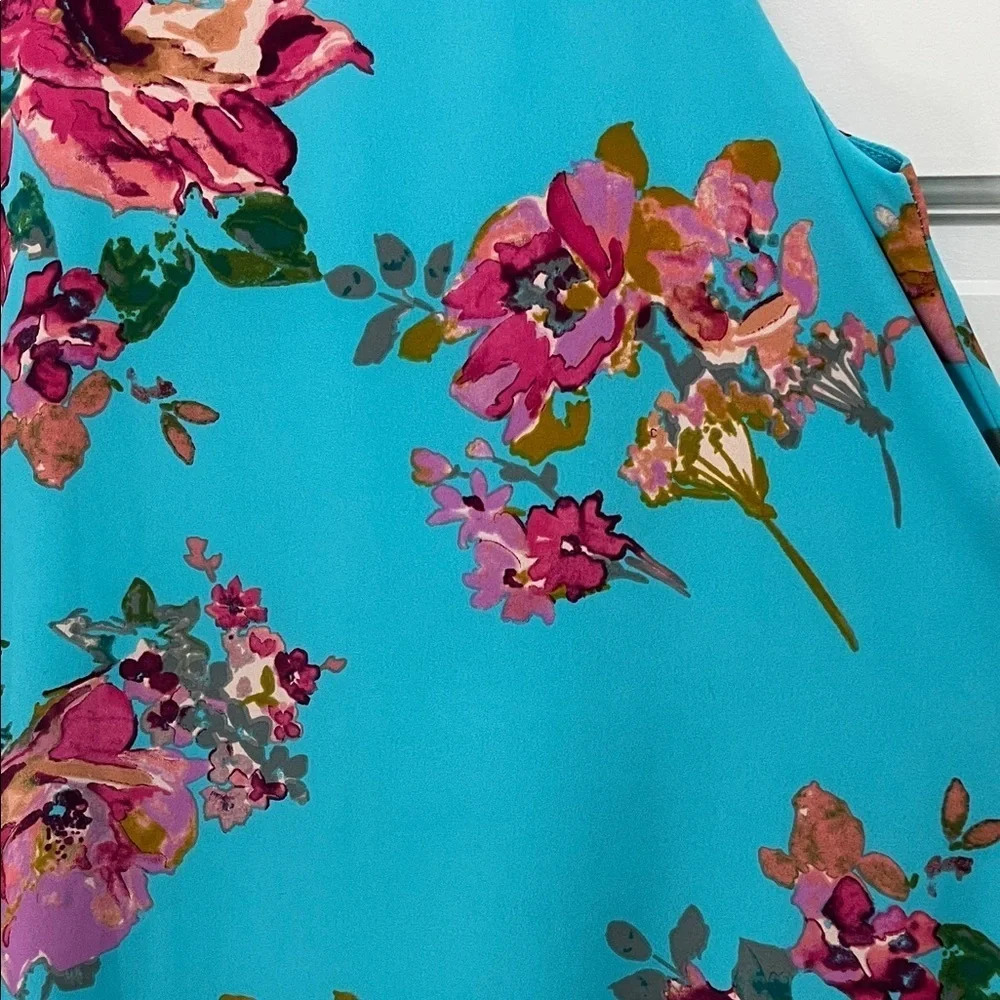 Everly turquoise blue
