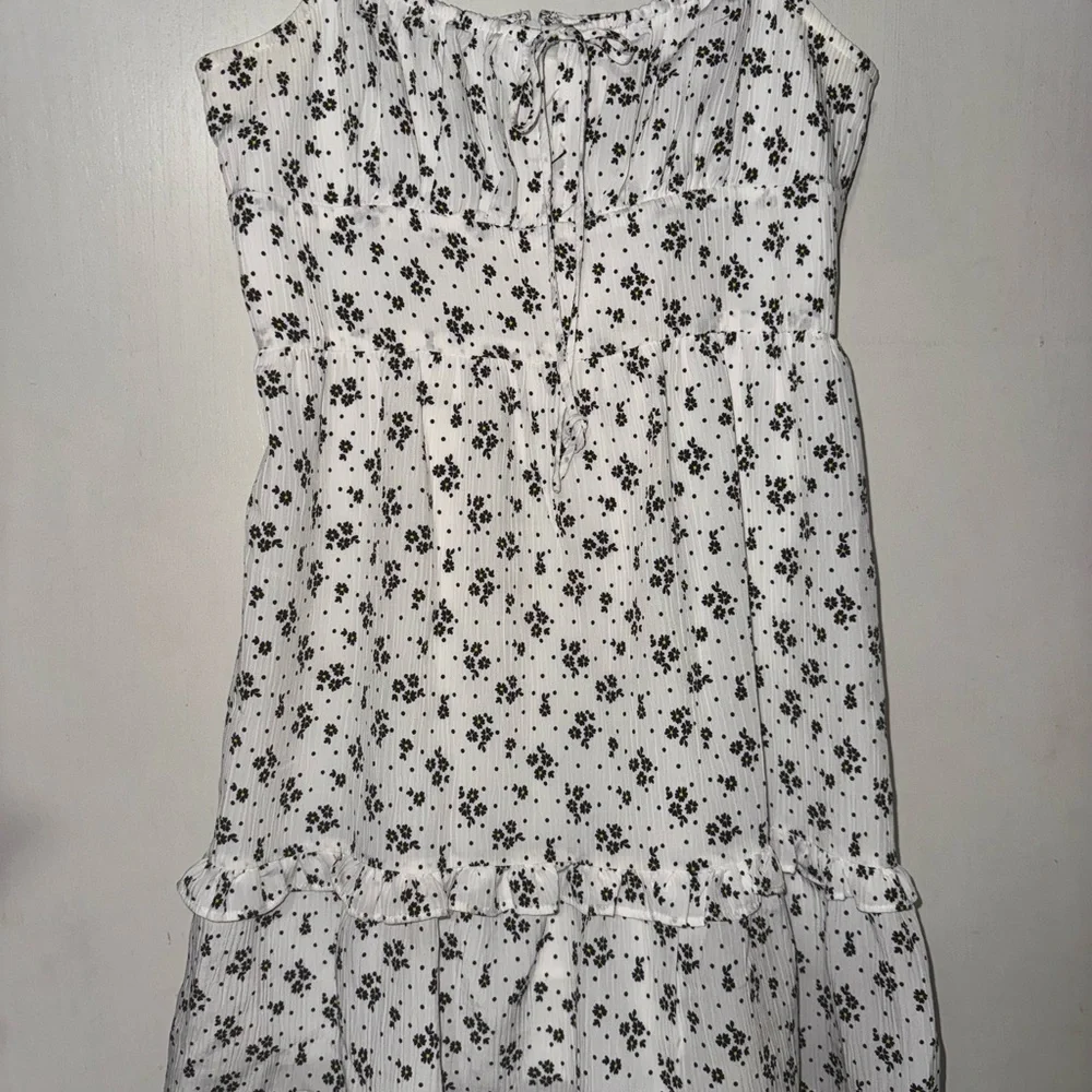 BCBGeneration chic white