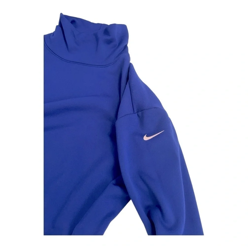 Nike mock pullover great