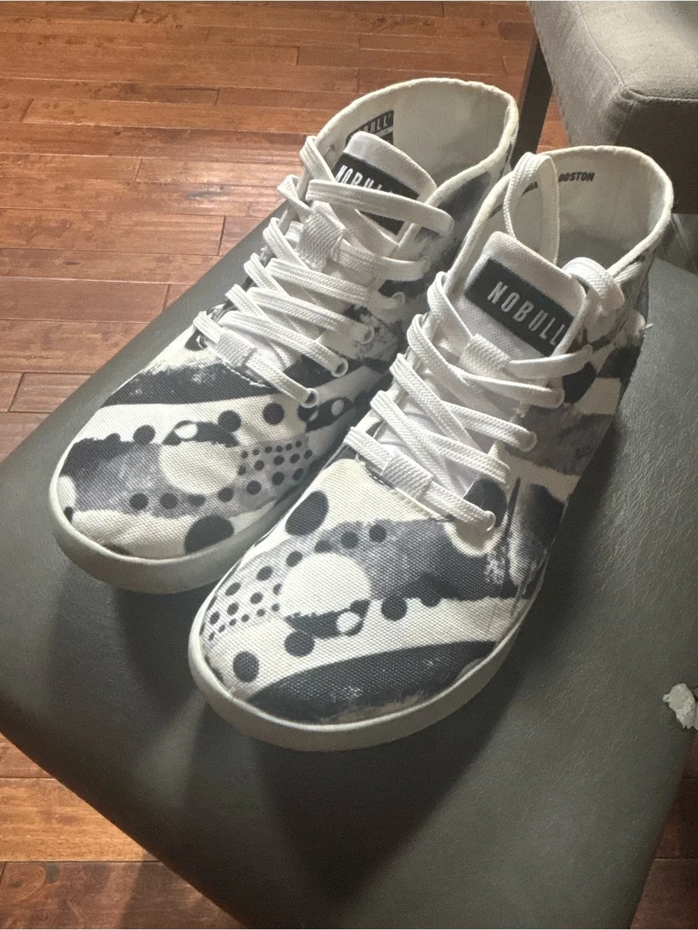 NOBULL canvas mid