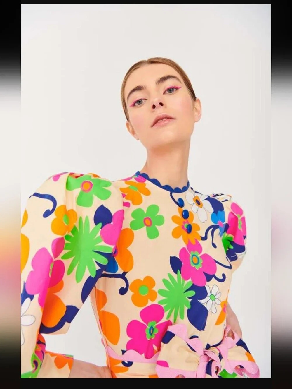 CeliaB playful floral