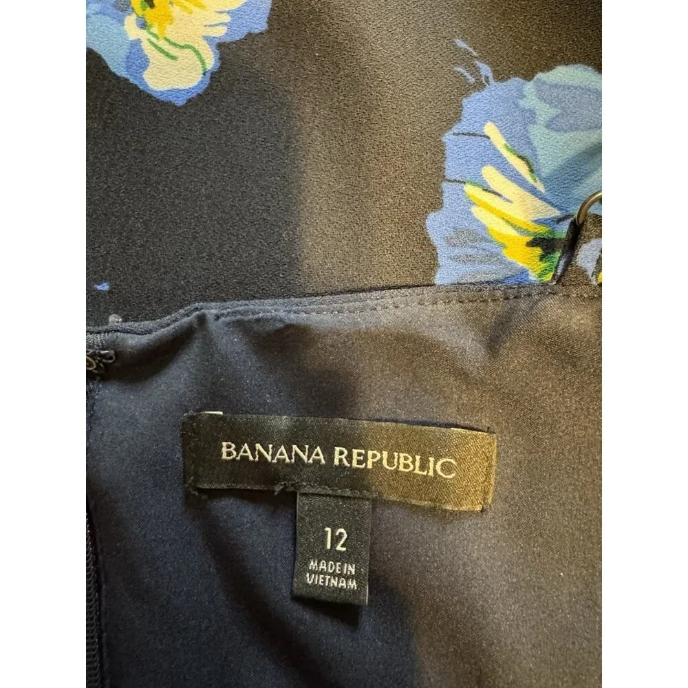 Banana Republic this pretty