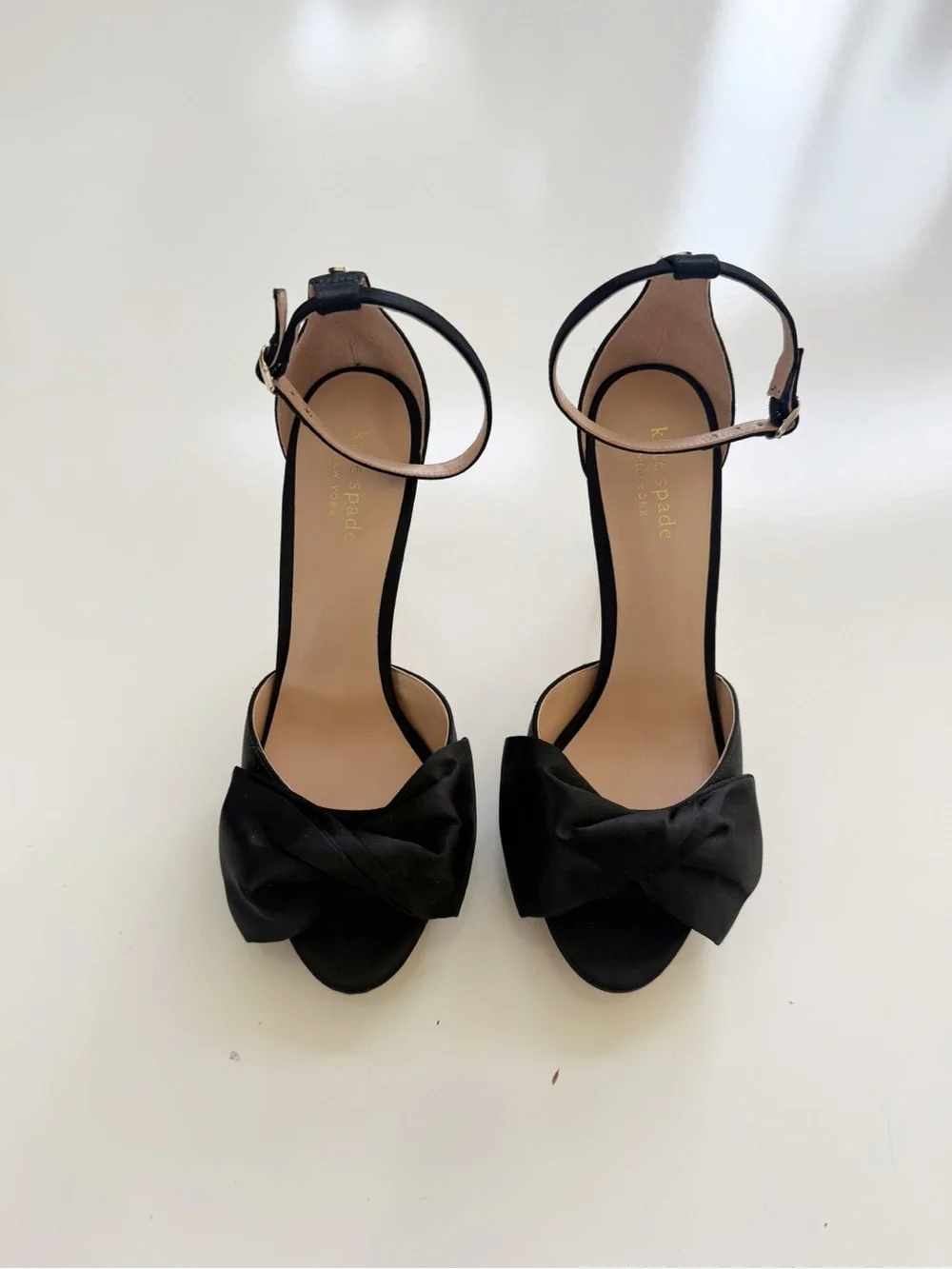 Kate Spade New York Bridal Bow Black Heeled Sandals Size 7.5