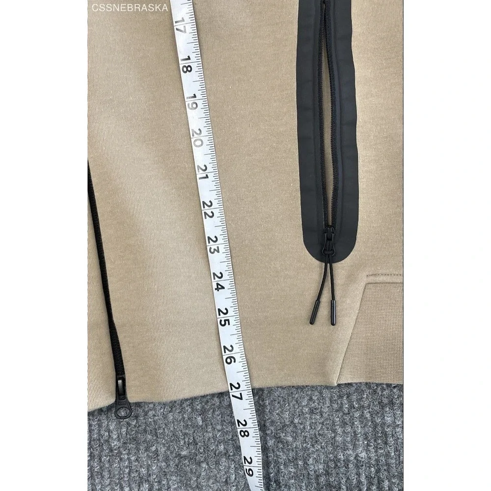 Nike tech fleece