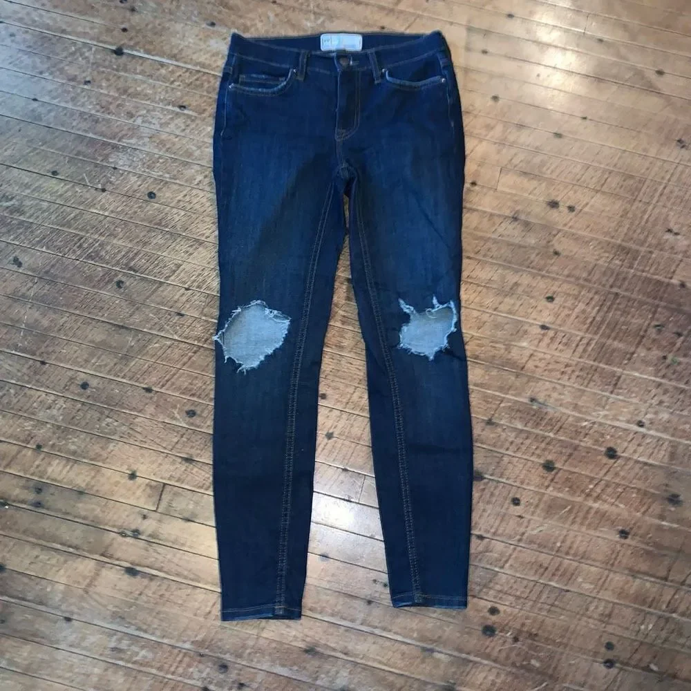 Free People dark wash destroyed size 24 normcore ankle jeans