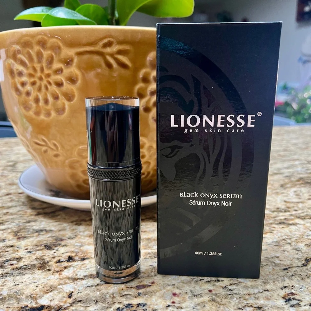 Lionesse Black Onyx Serum Gem Skin Care 40ml 1.35fl oz New in Box DMAE Vitamin C