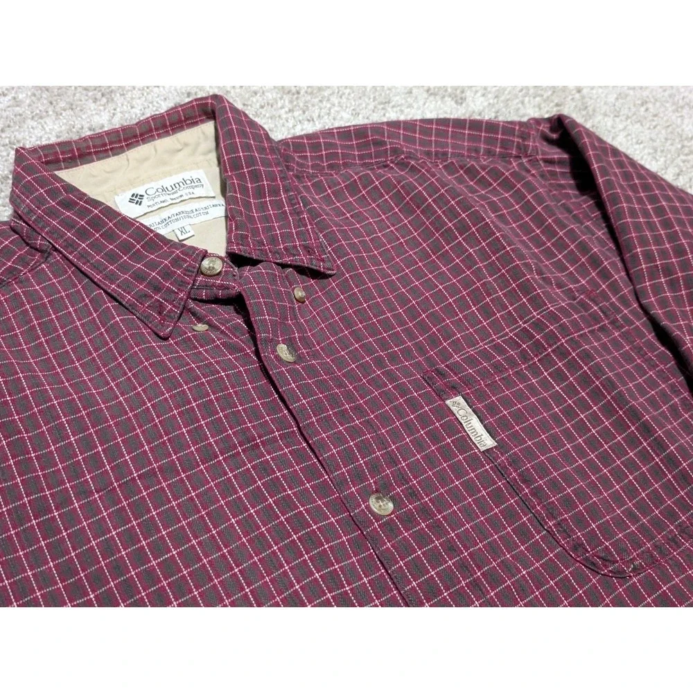 Columbia sportswear button