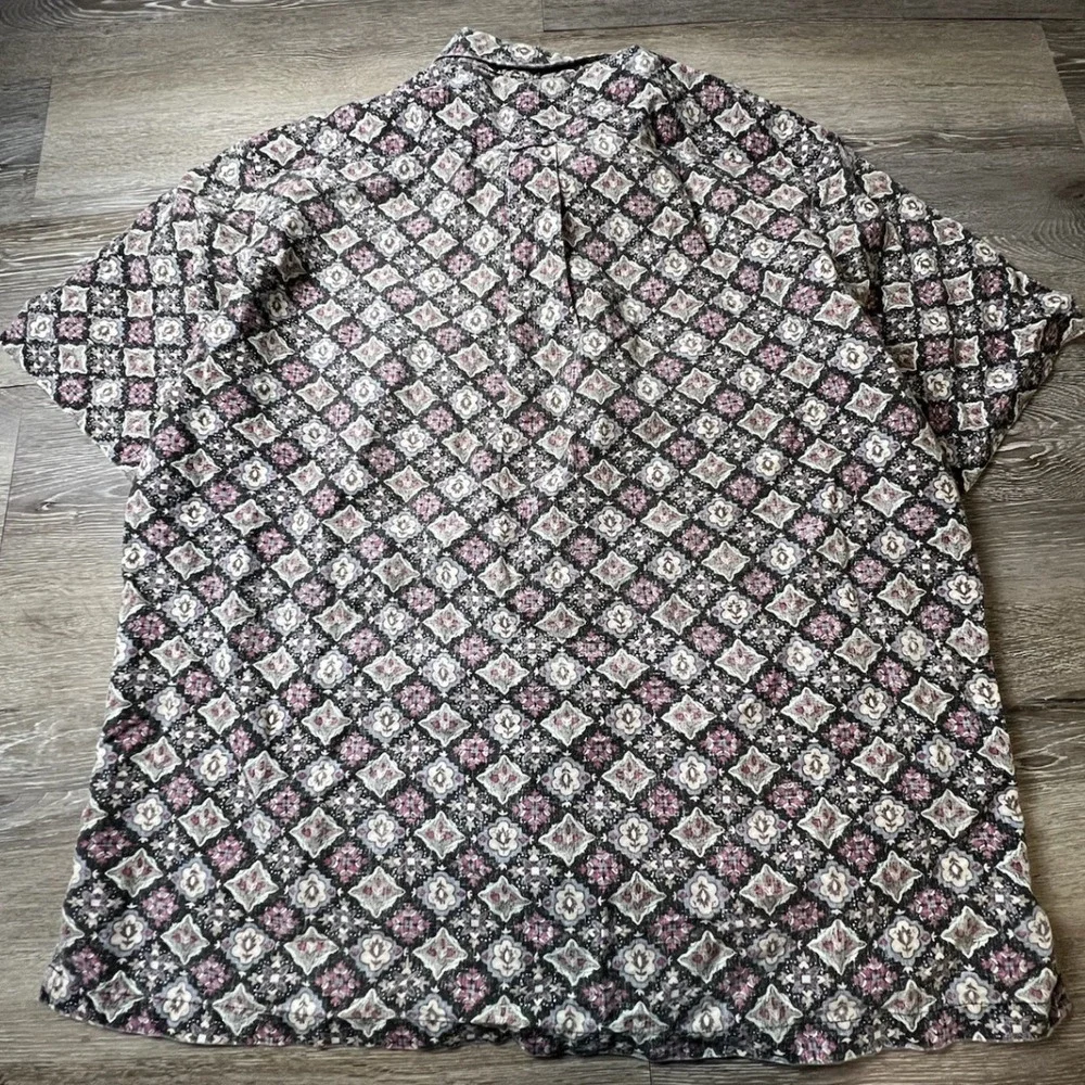 Tori Richard Button Down Shirt Mens L Black Mauve Geometric Diamond Tile Print
