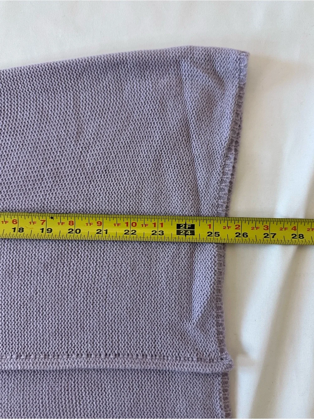 Women's Sleeveless Crew Neck Sweater