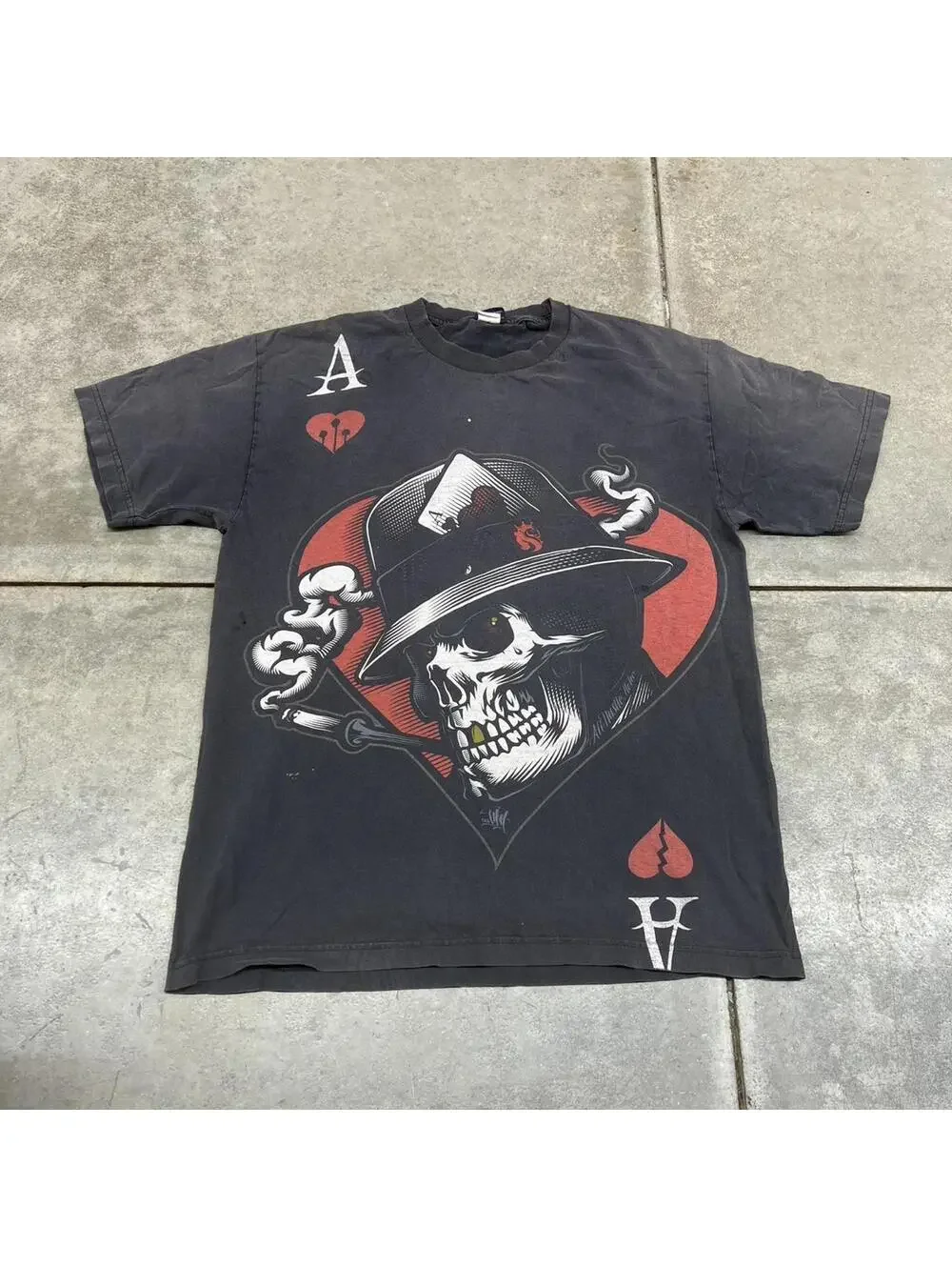 vintage untouchable playing card skull ace of spades faded black shirt large