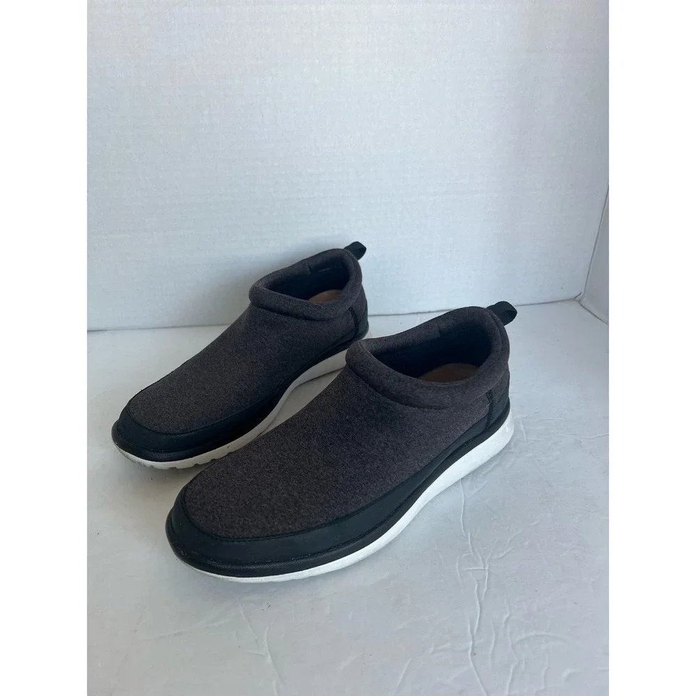 UGG Riviera Women's Slip On Gray Black White Comfort‎ Low Top Sneaker Shoes 7.5