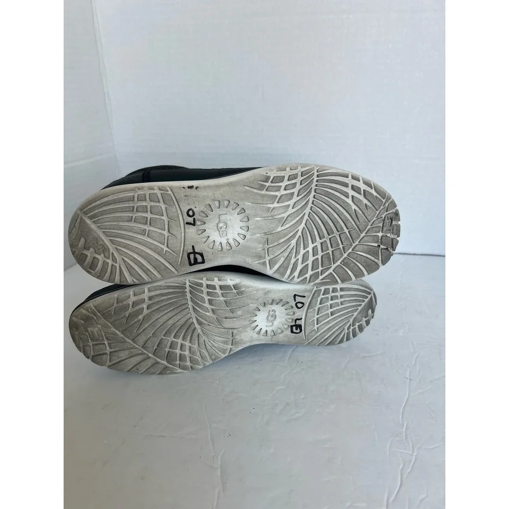 UGG gently preloved