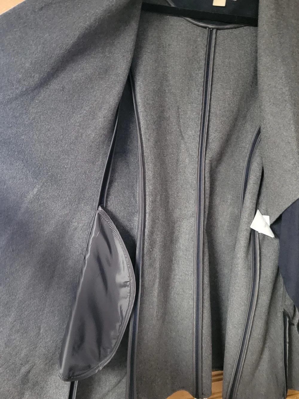 MICHAEL Michael Kors pockets winter provides