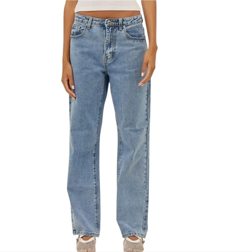 Pretty Little Thing High Waist Straight Leg Jeans