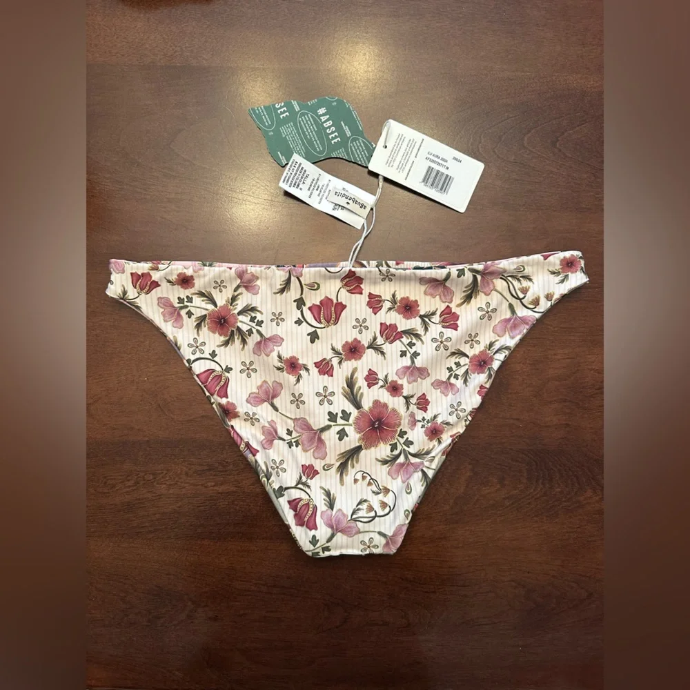 Agua Bendita fabric slim what