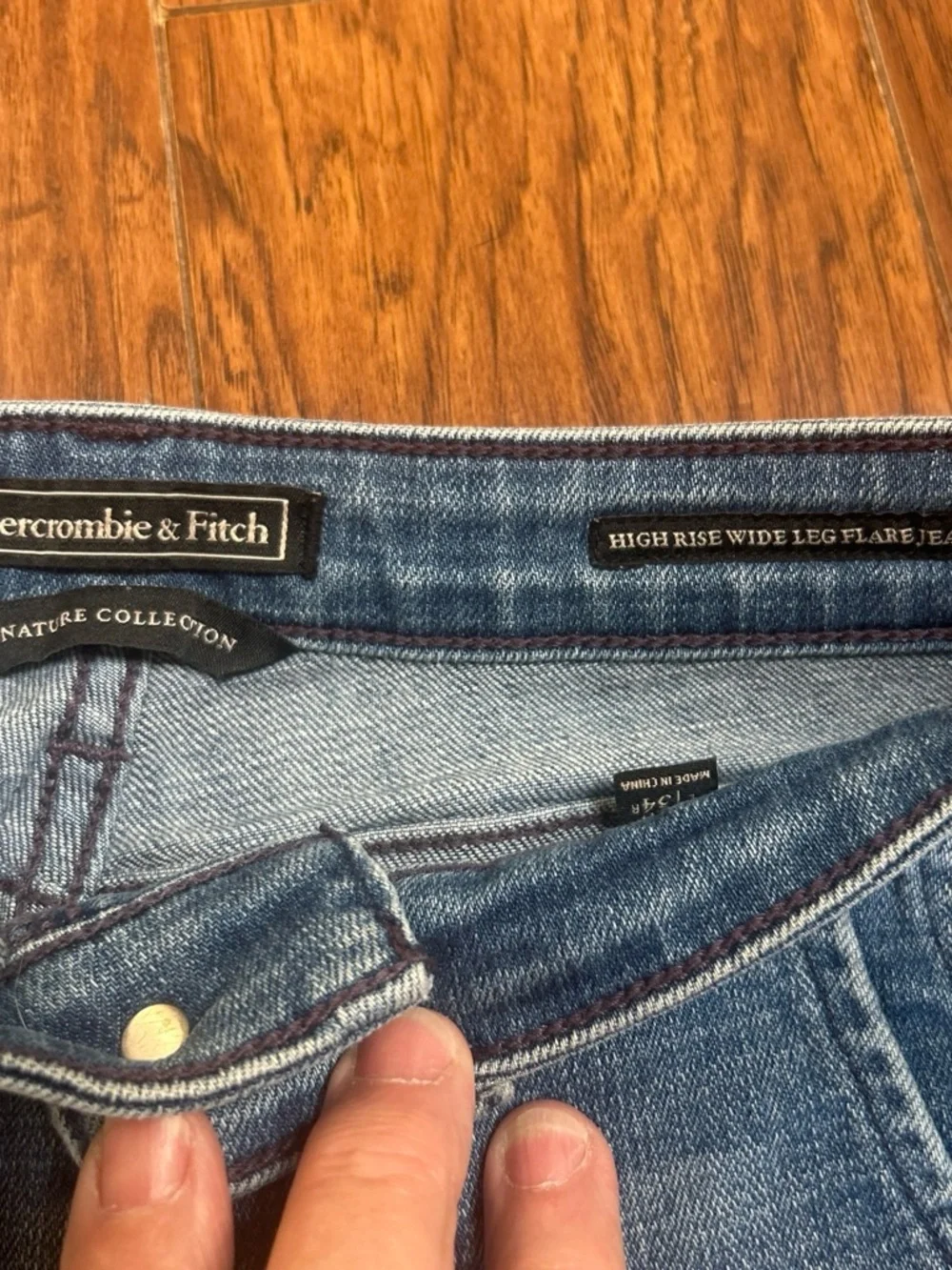 Abercrombie & Fitch wide flare