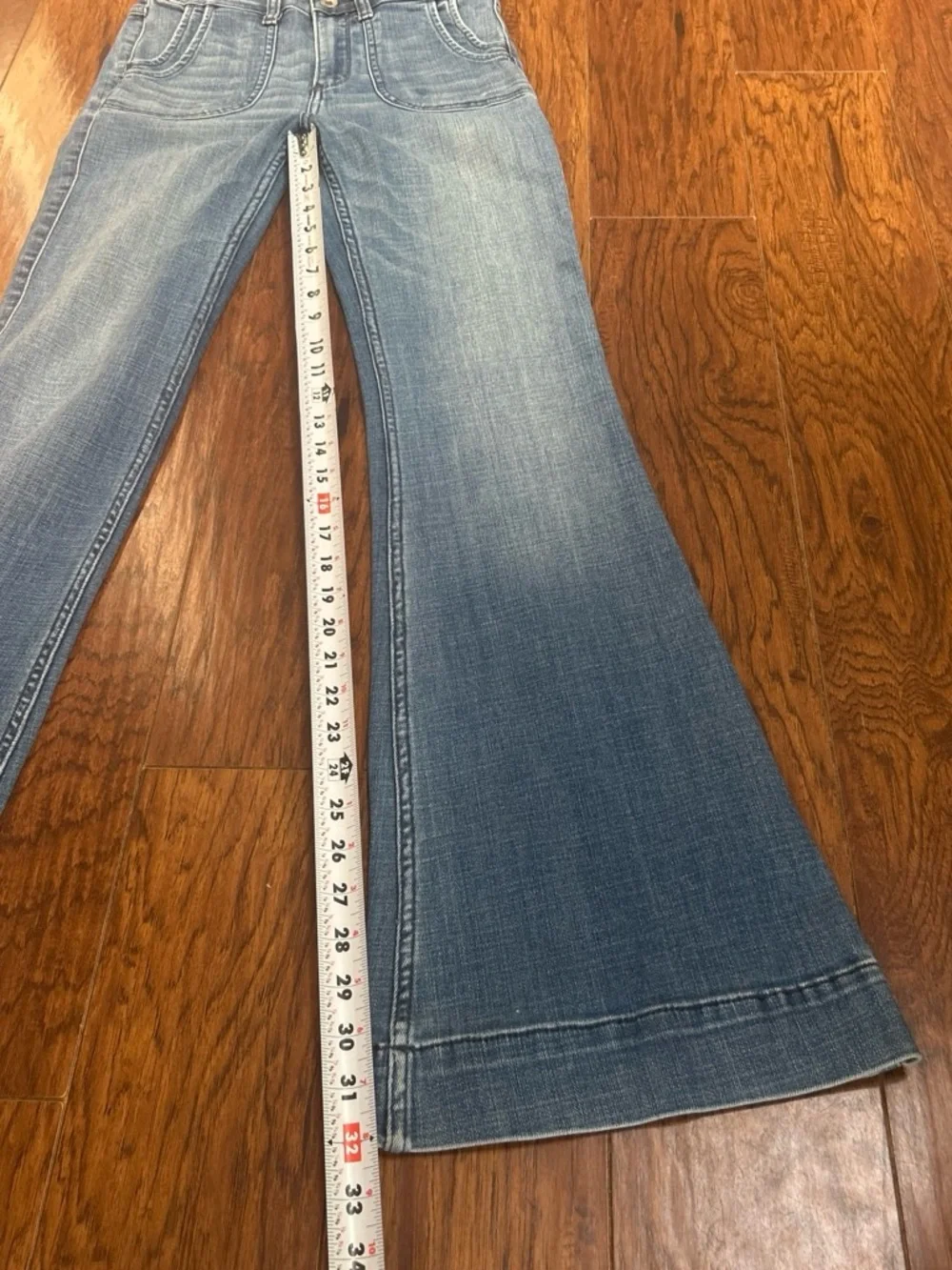Abercrombie & Fitch wide flare