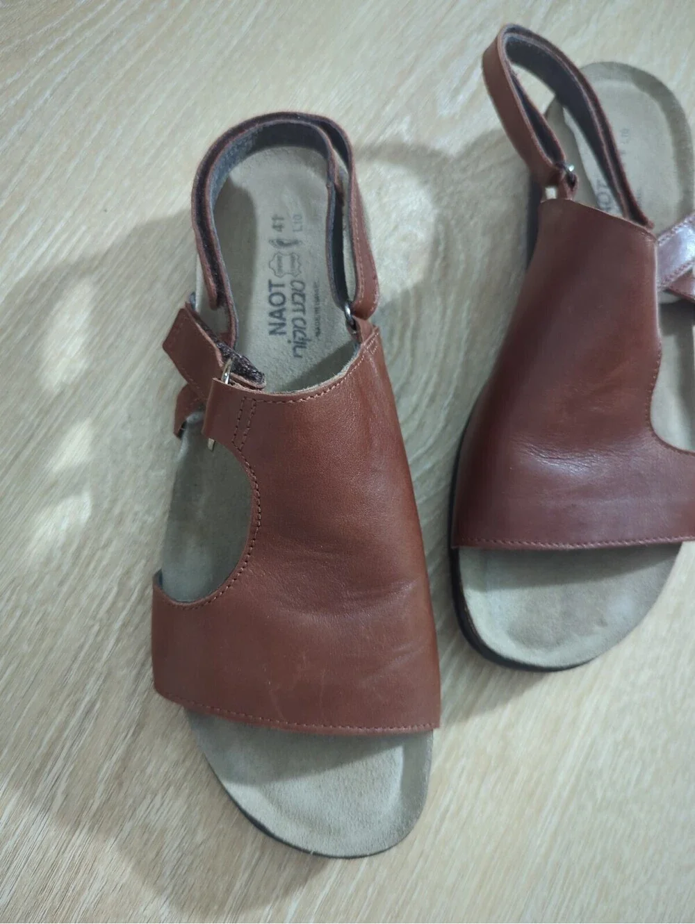 Naot comfortable brown