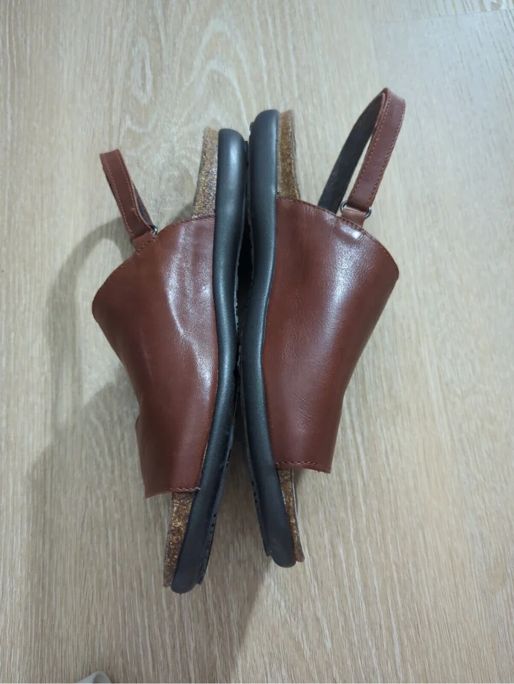 Naot comfortable brown