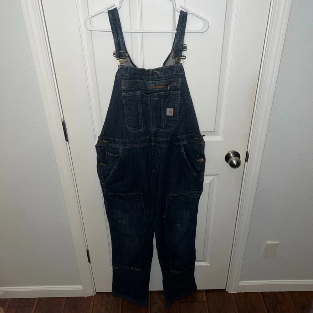 Carhartt size women’s regular
