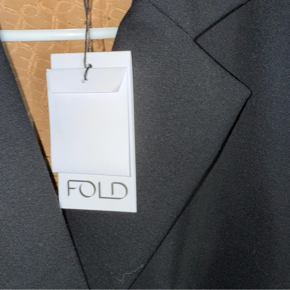 The Fold fold black