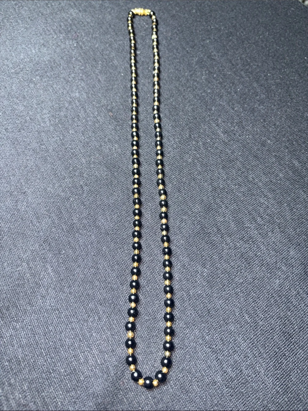 Black and Gold tone Beaded Necklace - Classic Women's Jewelry