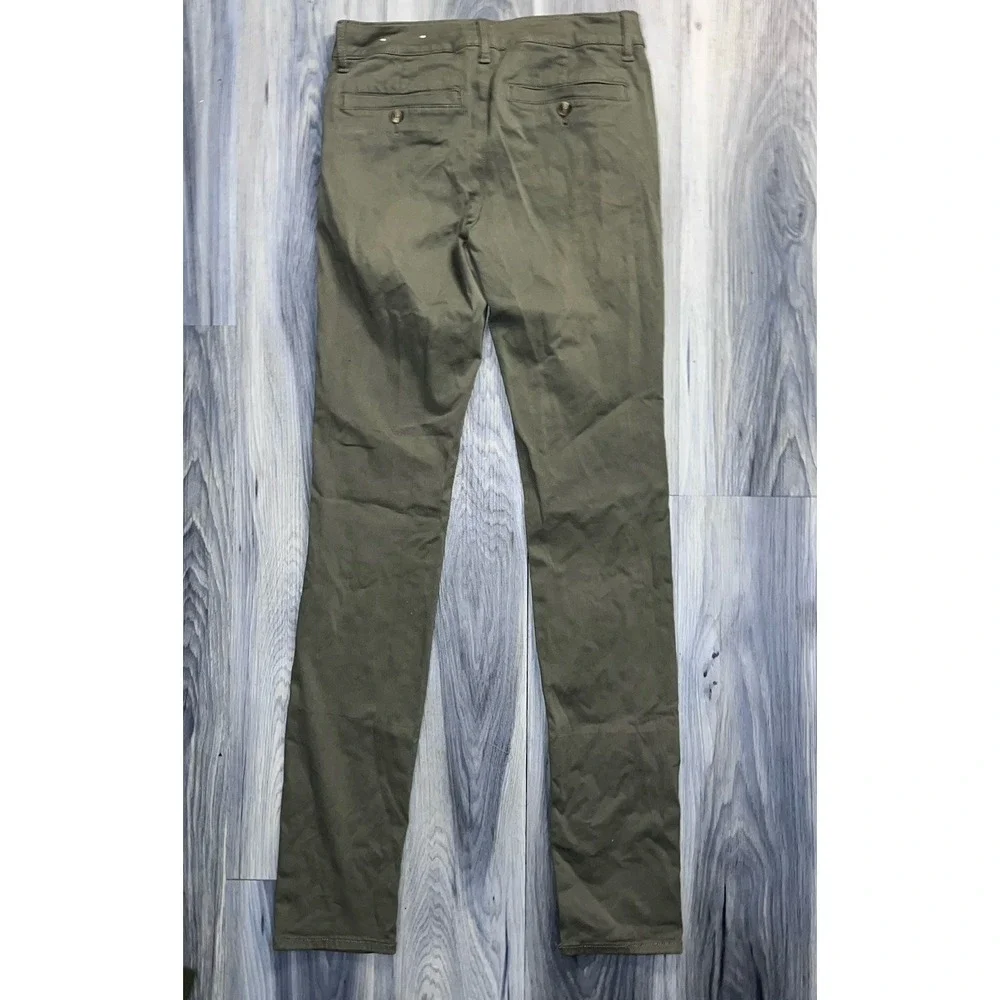 American Eagle Outfitters bore owned