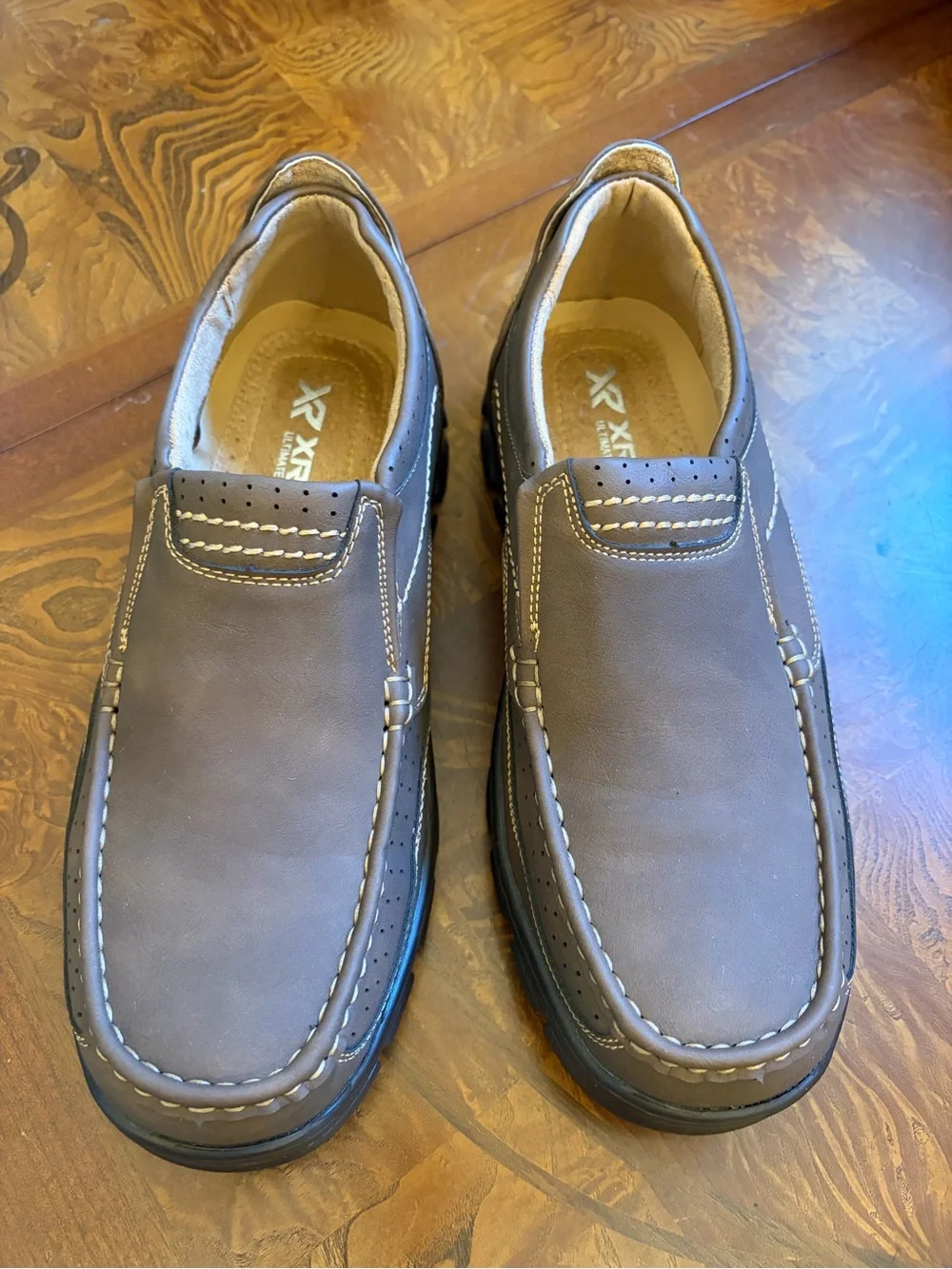 Men's Casual Slip-On Leather Loafers - Brown