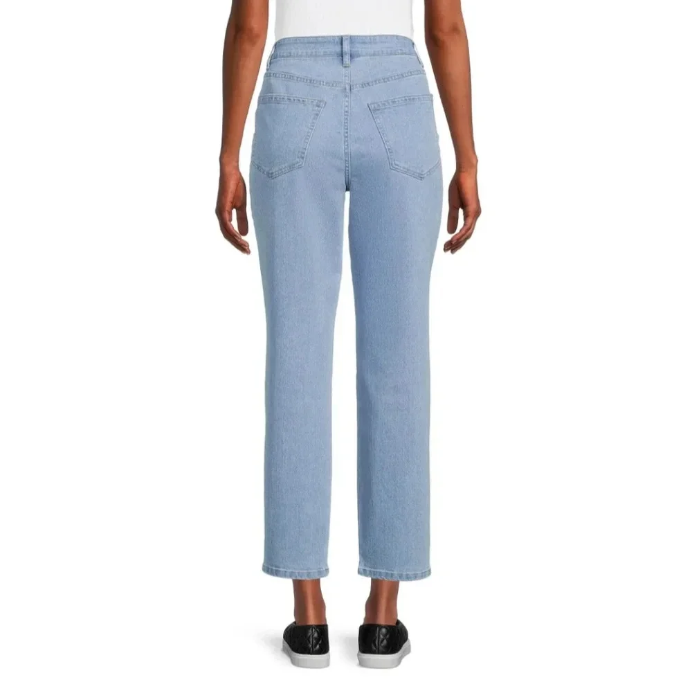 No Boundaries Juniors' High Rise Mom Jeans Light Wash Size 13 NWT