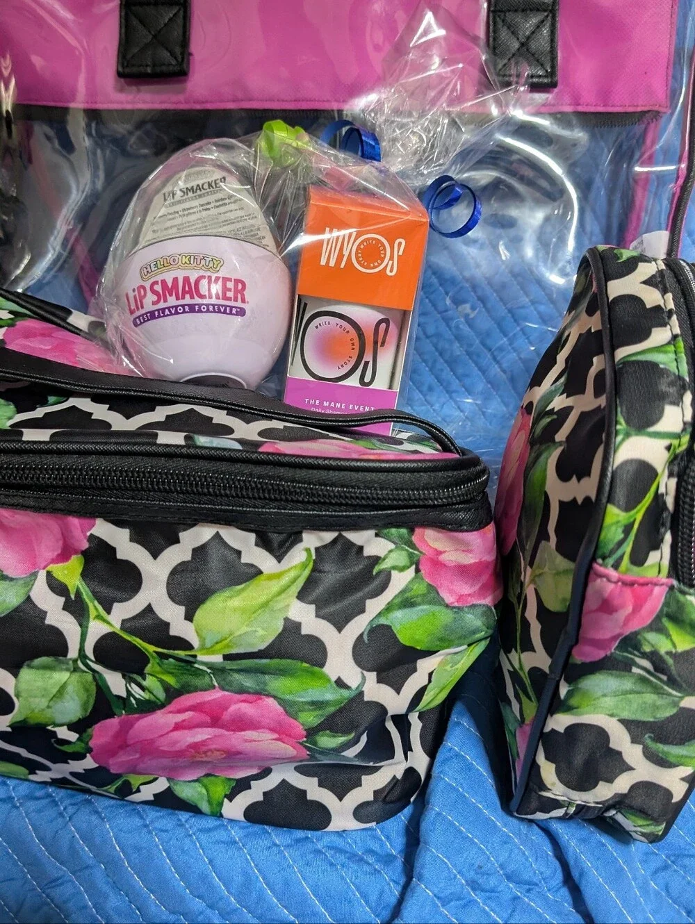 Modella compact cosmetic