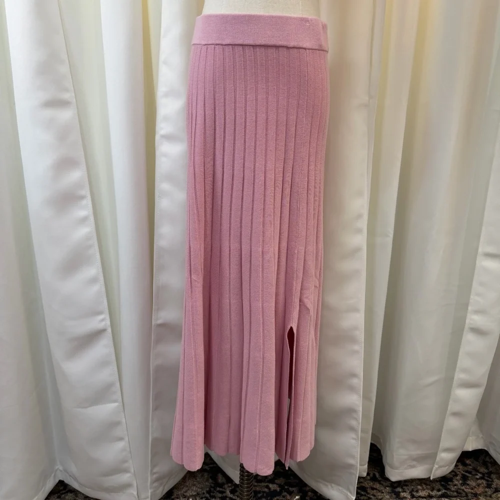 Saks Fifth Avenue brand new