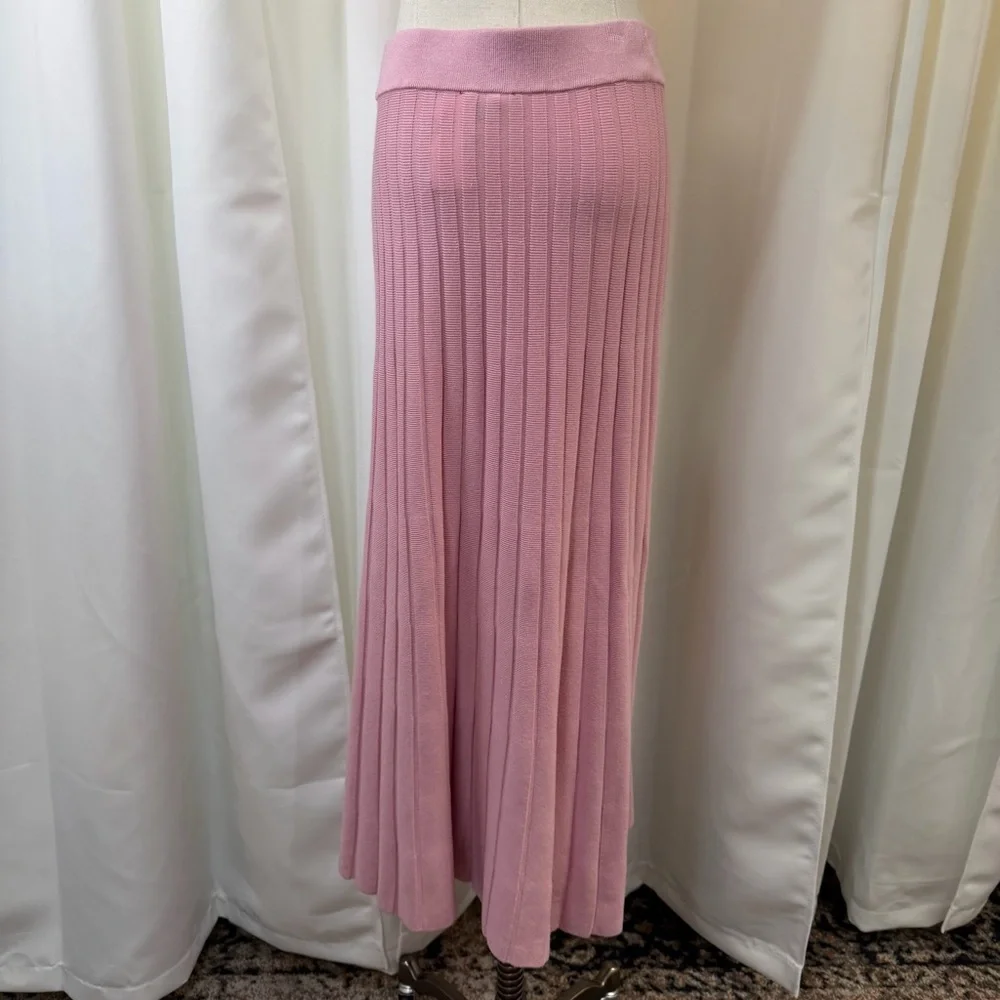 Saks Fifth Avenue brand new