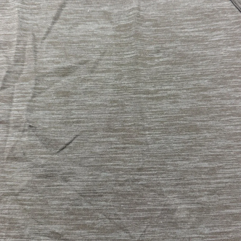 lululemon athletica metal vent