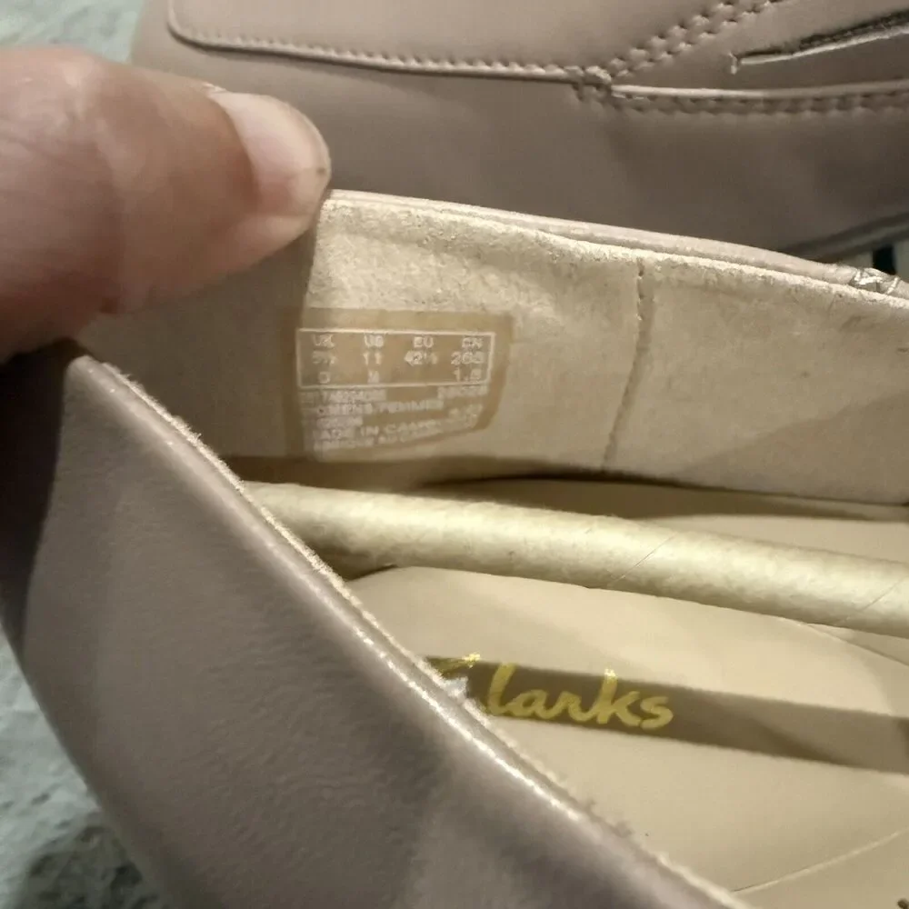 Clarks nib sarafyna