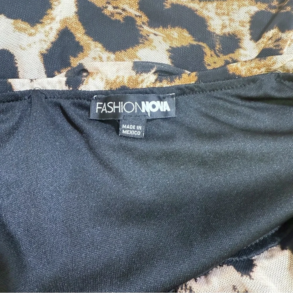 Fashion Nova Mia Leopard Mesh‎ Skirt size L
