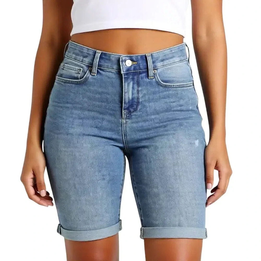 NYDJ‎ Briella Roll Cuff Denim Shorts Medium Blue Bermuda Size 4 NWT