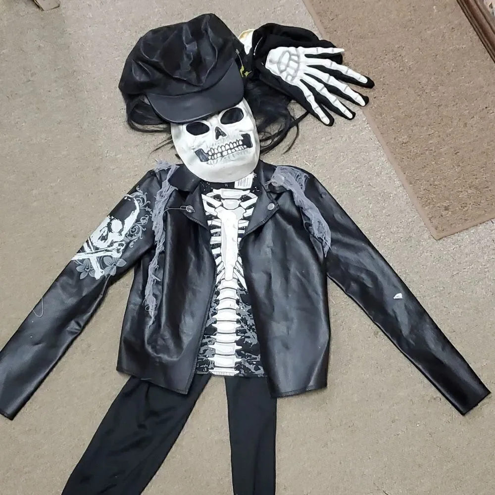 ‎Rot n Rocker, rock n roll zombie costume