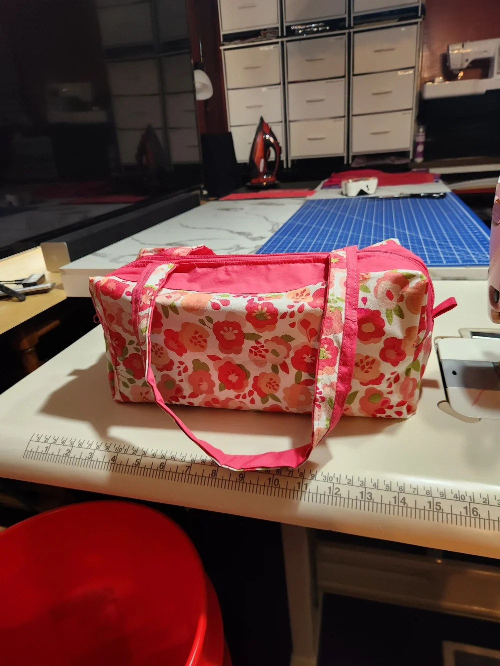 Handmade compact cosmetic